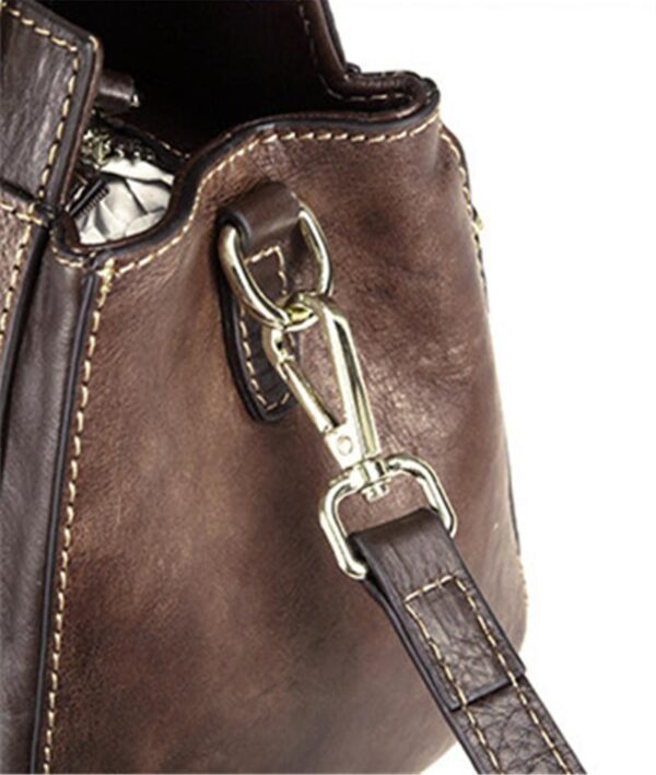 LC11 - WOMEN'S FASHION BAG.