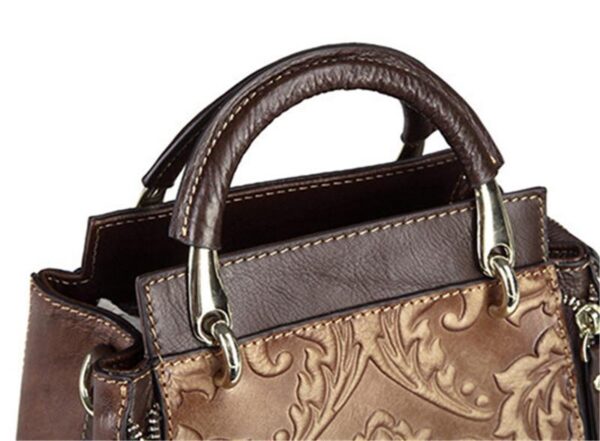 LC11 - WOMEN'S FASHION BAG.