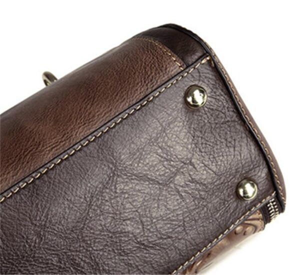 LC11 - WOMEN'S FASHION BAG.