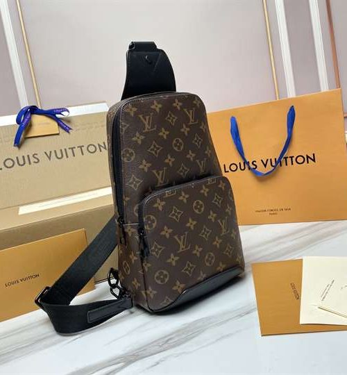 LC112 - Louis Vuitton Women’s Fashion Bag 