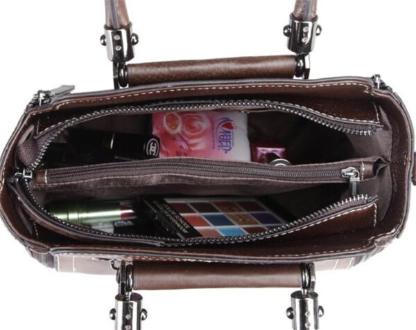 LC12 - WOMEN'S FASHION BAG.