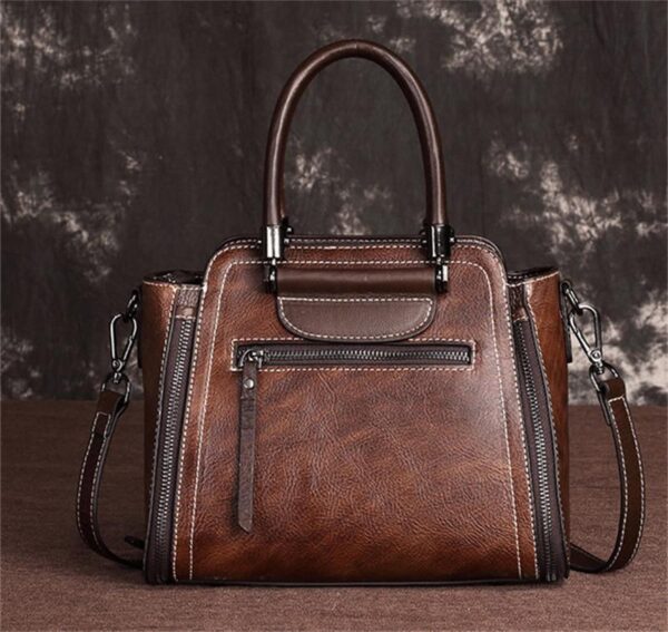 LC12 - WOMEN'S FASHION BAG.