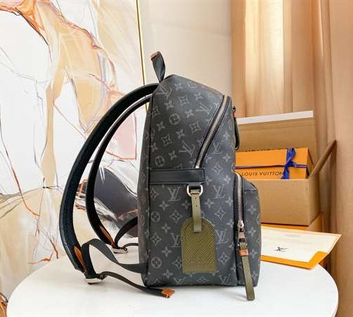 LC140 - Louis Vuitton Women’s Fashion Bag 