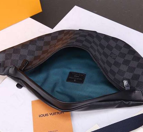 LC156 - Louis Vuitton Women’s Fashion Bag 