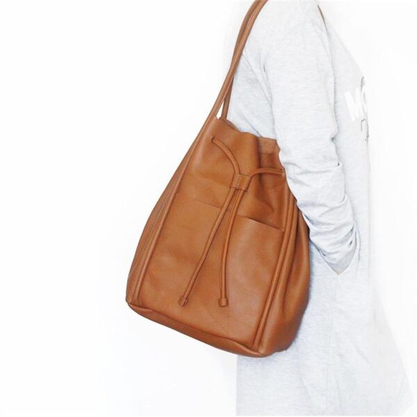 LC16 - WOMEN'S FASHION BAG.