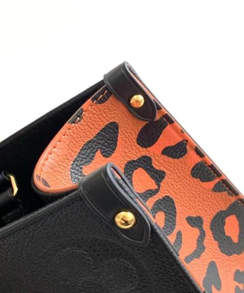LC160 - Louis Vuitton Women’s Fashion Bag