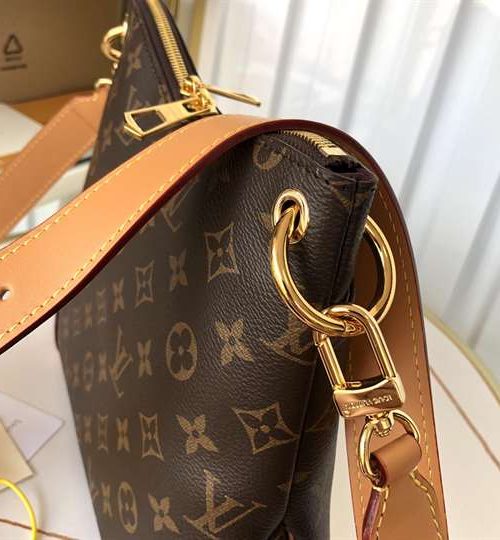 LC161 - Louis Vuitton Women’s Fashion Bag
