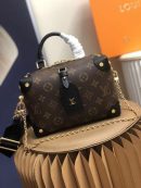 LC162 - Louis Vuitton Women’s Fashion Bag 