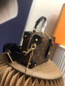 LC162 - Louis Vuitton Women’s Fashion Bag 