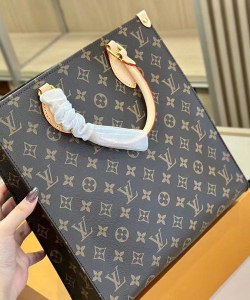 LC164 - Louis Vuitton Women’s Fashion Bag