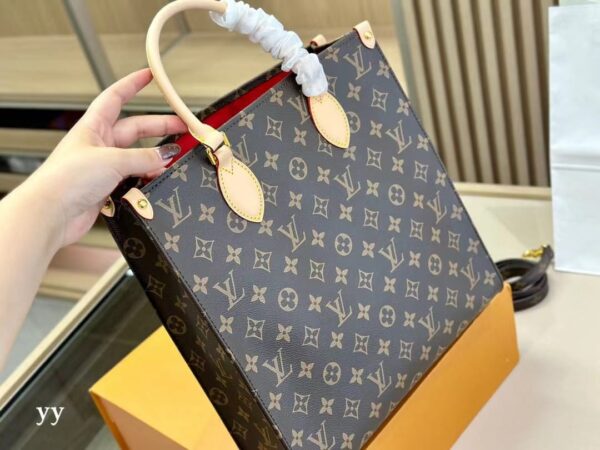 LC164 - Louis Vuitton Women’s Fashion Bag