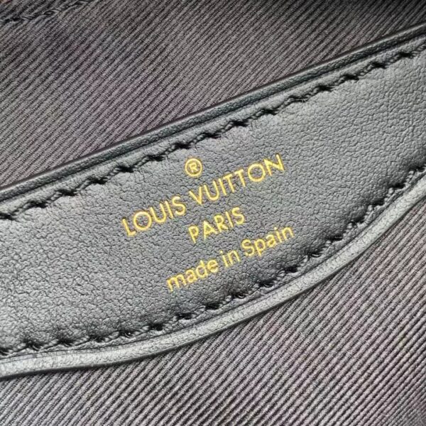 LC170 - Louis Vuitton Women’s Fashion Bag