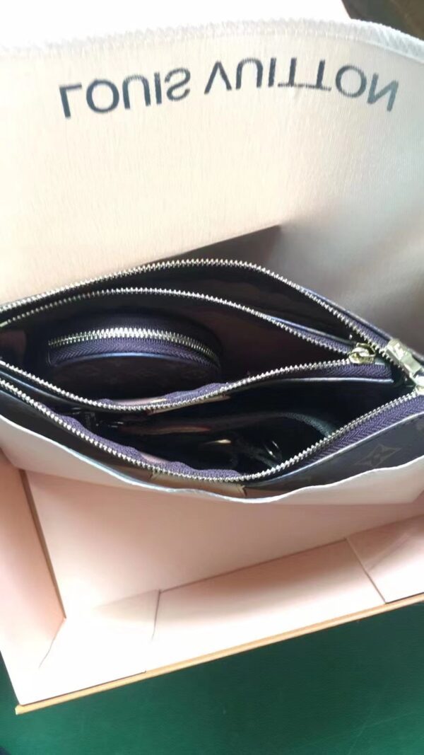 LC177 - Louis Vuitton Women’s Fashion Bag