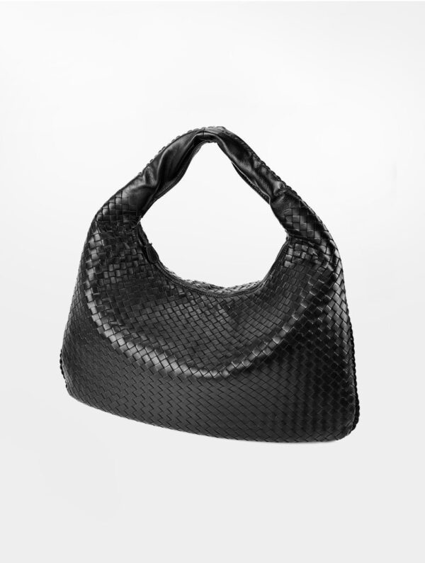 LC22 - WOMEN'S FASHION BAG.