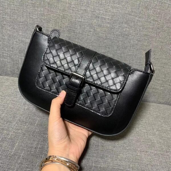 LC24 - WOMEN'S FASHION BAG.
