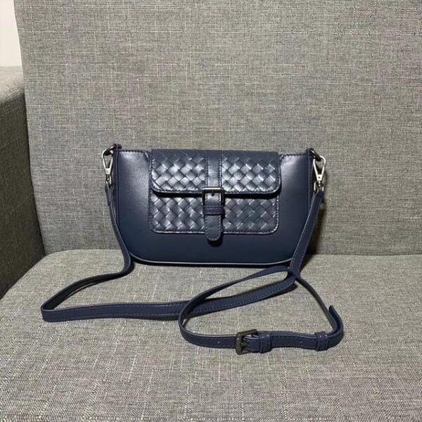 LC24 - WOMEN'S FASHION BAG.