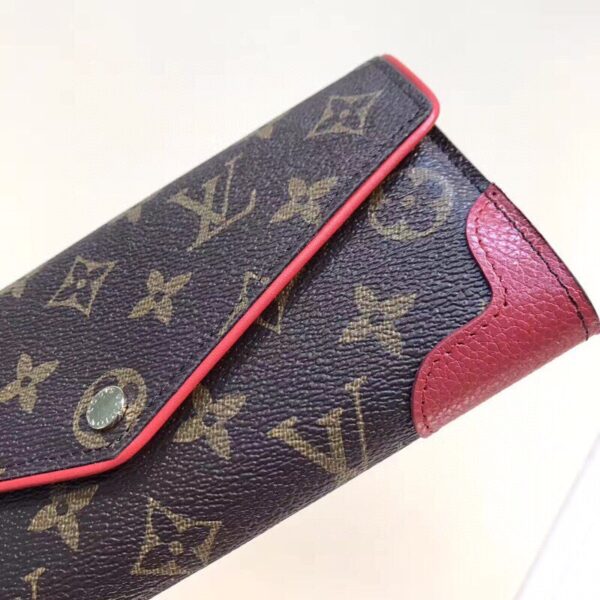 LC245 - Louis Vuitton Women's Fashion Bag