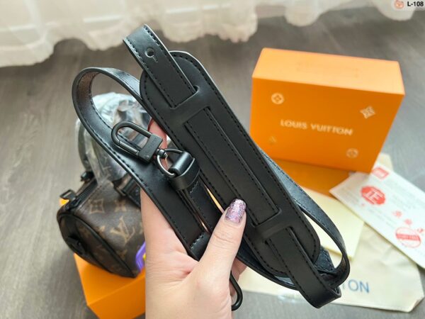 LC259 - Louis Vuitton Women's Fashion Bag