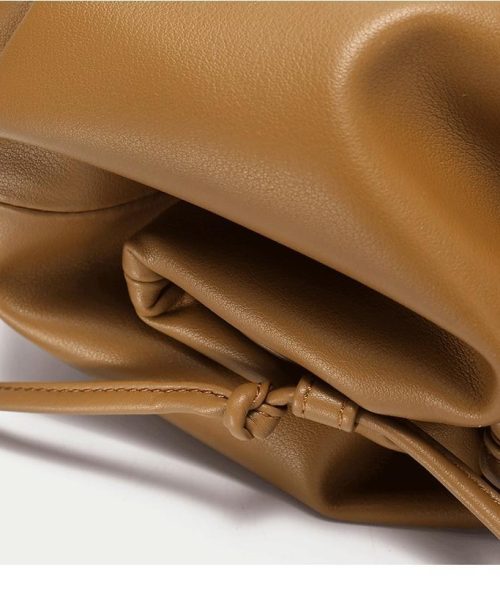 LC26 - WOMEN'S FASHION BAG.