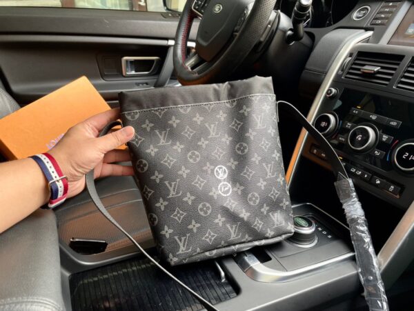 LC267 - Louis Vuitton Fashion Bag