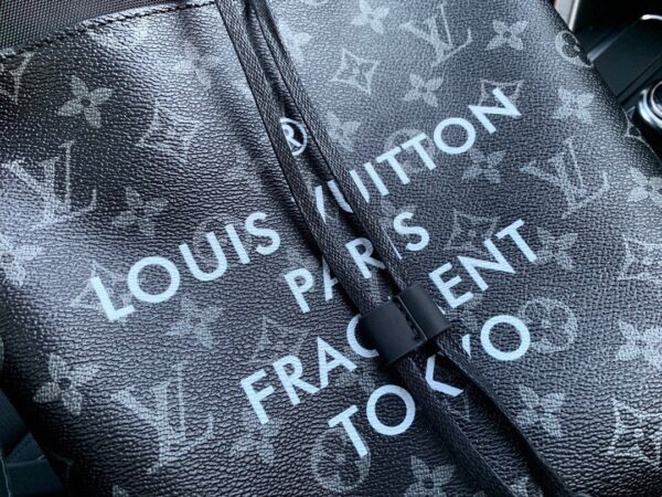 LC267 - Louis Vuitton Fashion Bag