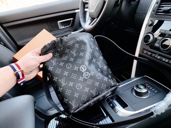 LC267 - Louis Vuitton Fashion Bag