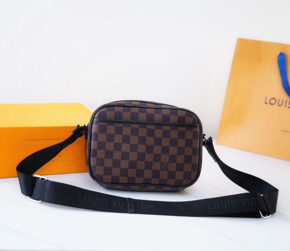 LC269 - Louis Vuitton Brown Fashion Bag