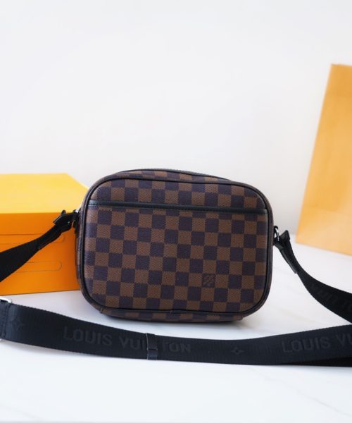 LC269 - Louis Vuitton Brown Fashion Bag