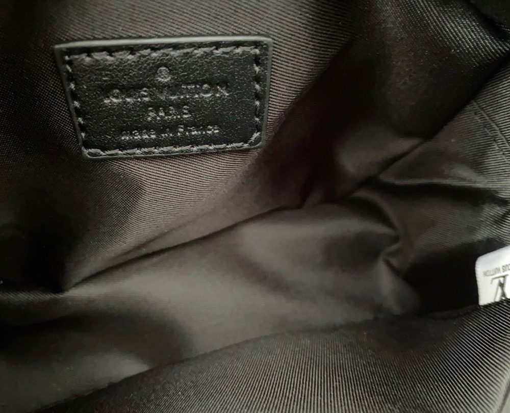 LC271 - Louis Vuitton Fashion Bag