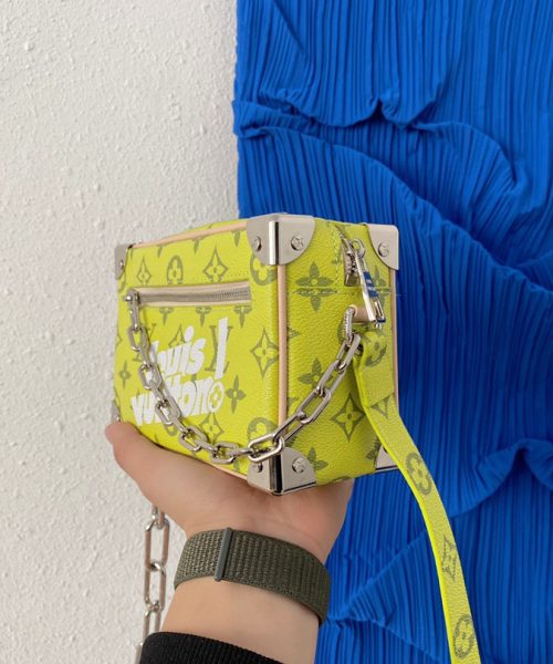 LC272 - Louis Vuitton Fashion Bag