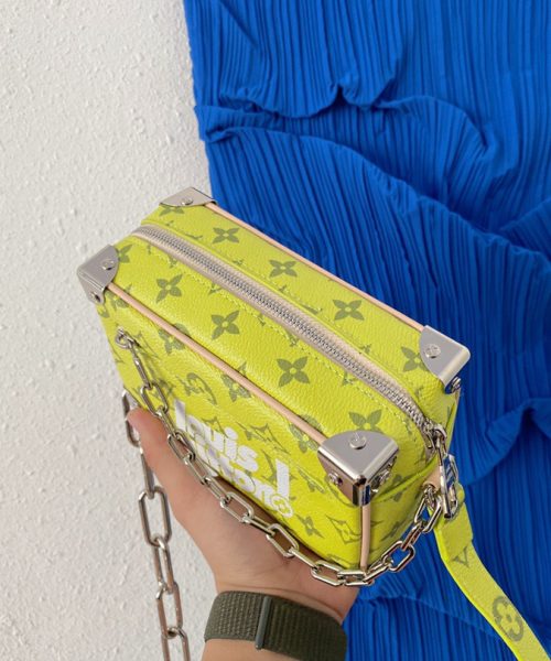 LC272 - Louis Vuitton Fashion Bag