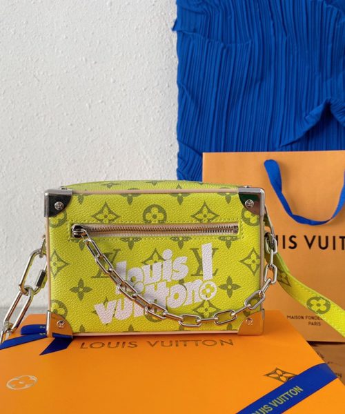 LC272 - Louis Vuitton Fashion Bag