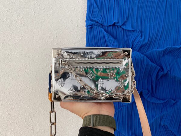 LC273 - Louis Vuitton Fashion Bag