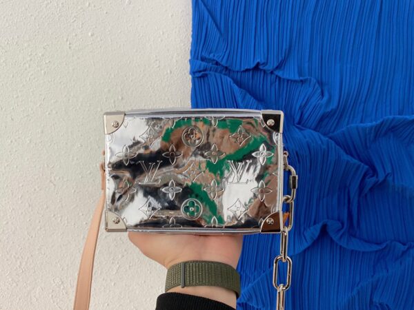 LC273 - Louis Vuitton Fashion Bag