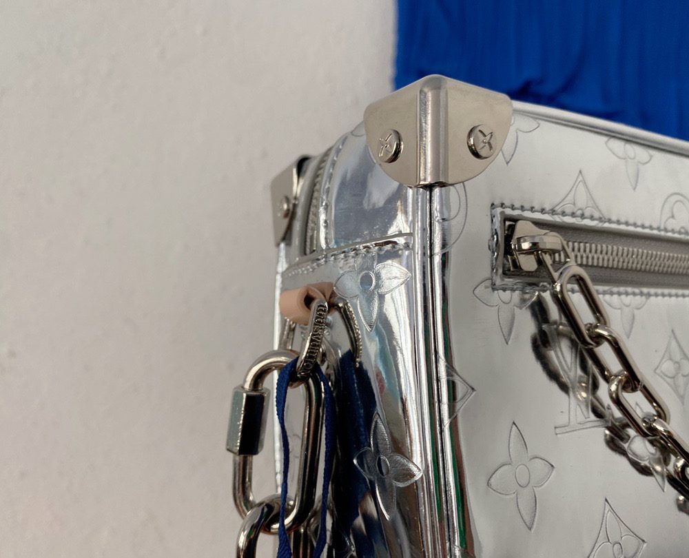 LC273 - Louis Vuitton Fashion Bag