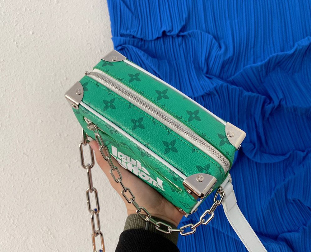 LC274 - Louis Vuitton Fashion Bag