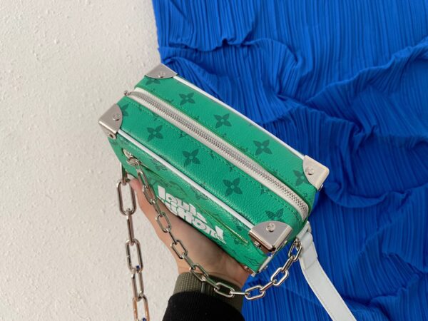 LC274 - Louis Vuitton Fashion Bag