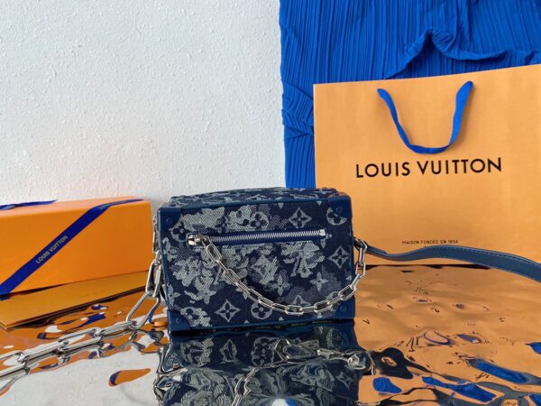 LC275 - Louis Vuitton Fashion Bag