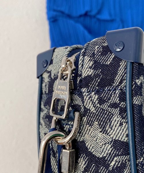LC275 - Louis Vuitton Fashion Bag