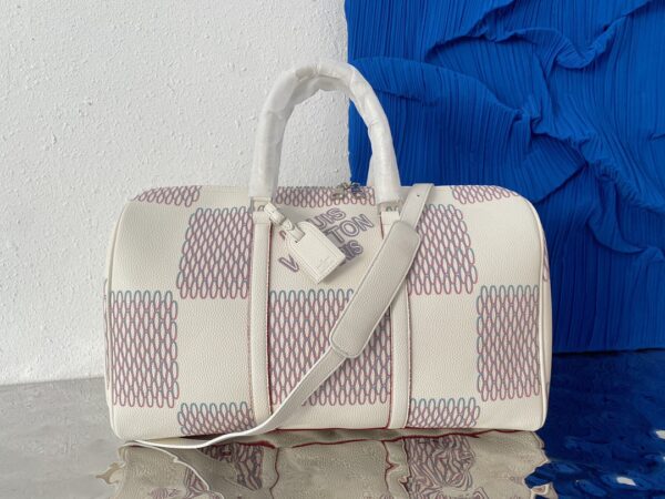 LC276 - Louis Vuitton Fashion Bag