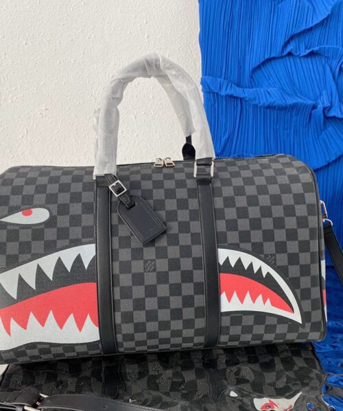 LC277 - Louis Vuitton Black Fashion Bag