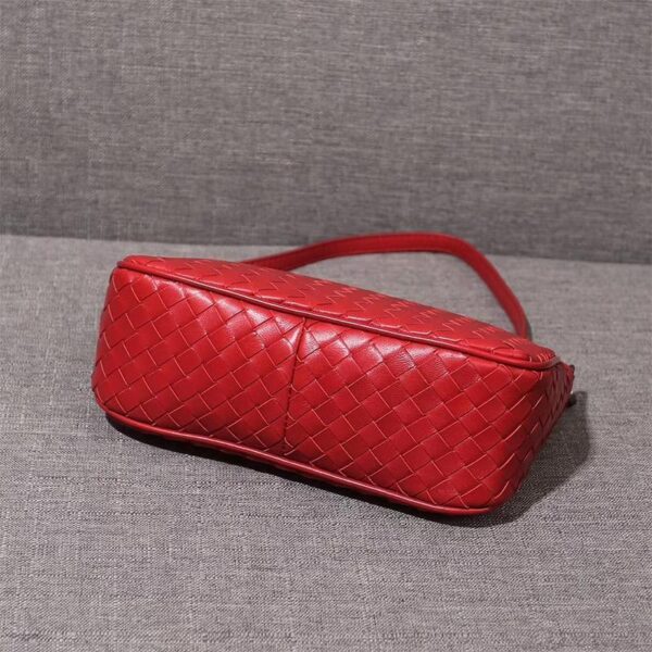 LC28 - WOMEN'S FASHION BAG.
