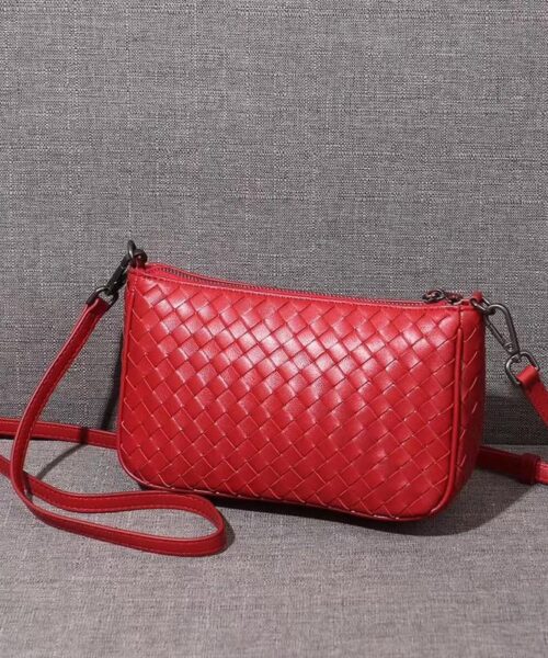 LC28 - WOMEN'S FASHION BAG.