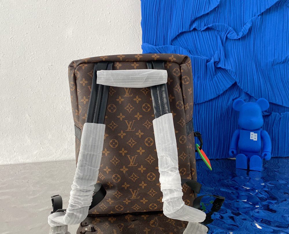 LC283 - Louis Vuitton Fashion Bag