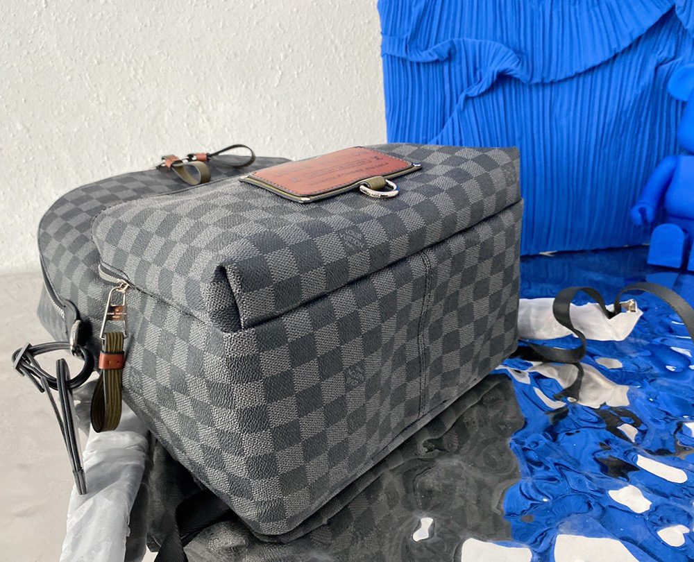 LC284 - Louis Vuitton Fashion Bag