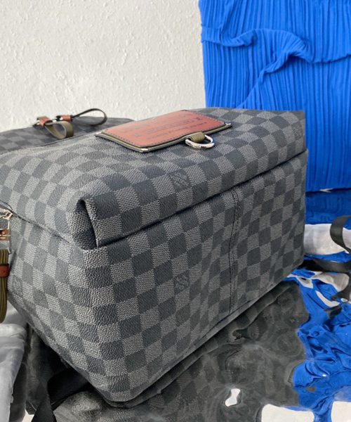 LC284 - Louis Vuitton Fashion Bag