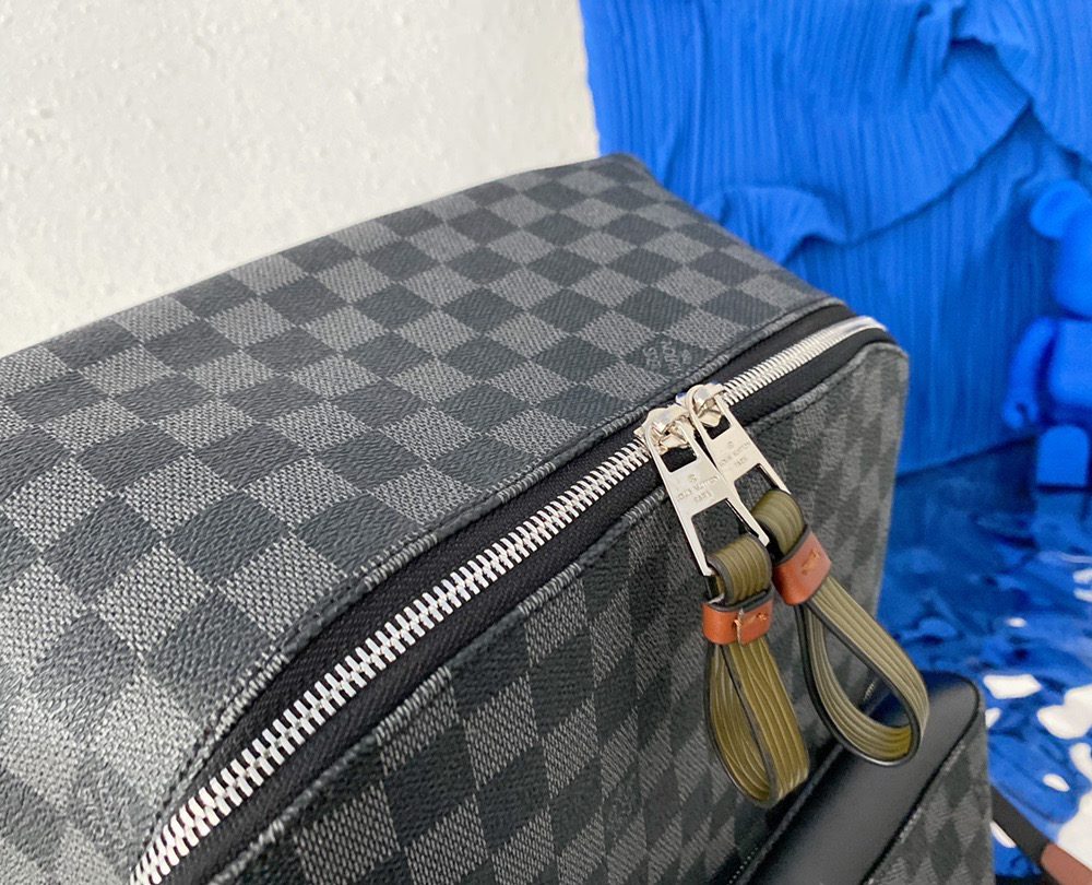 LC284 - Louis Vuitton Fashion Bag