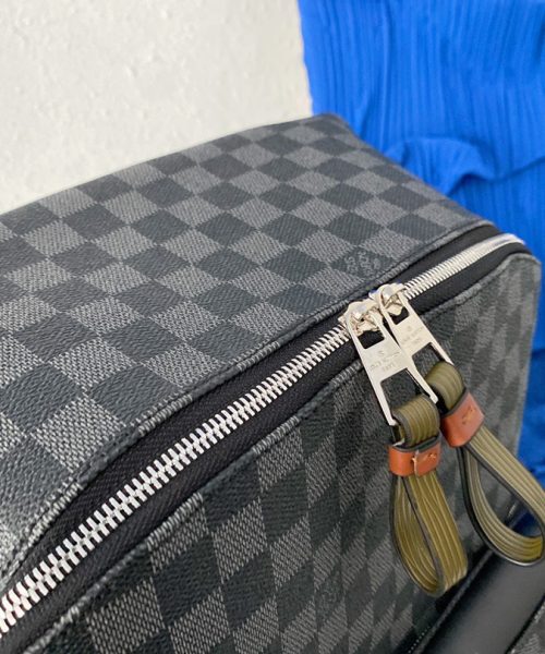 LC284 - Louis Vuitton Fashion Bag