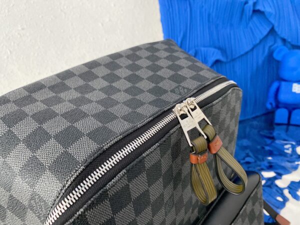 LC284 - Louis Vuitton Fashion Bag