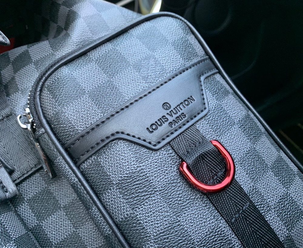 LC286 - Louis Vuitton Fashion Bag